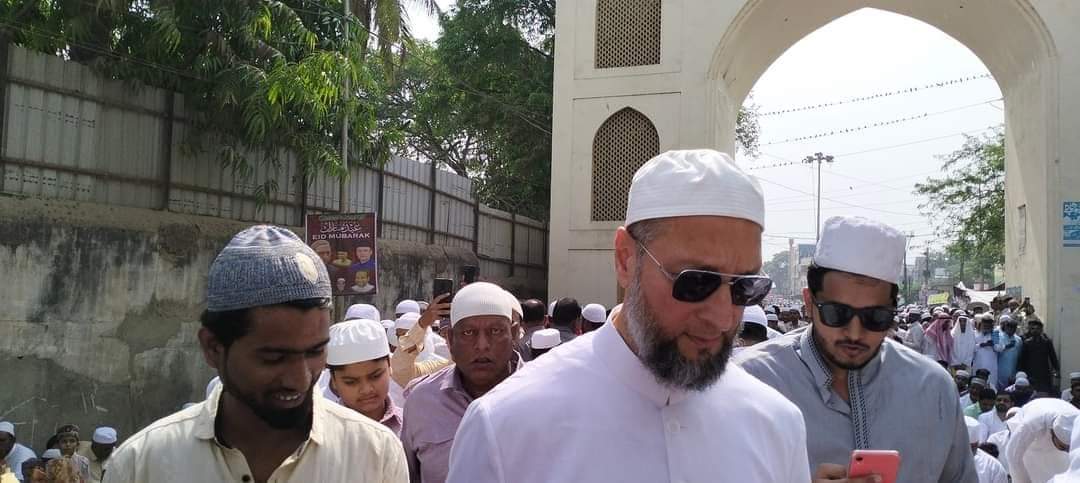 AIMIM National President Barrister Asaduddin Owaisi Offered Eid Ul Fitr Namaz at Eidgah Mir Alam Tadbun