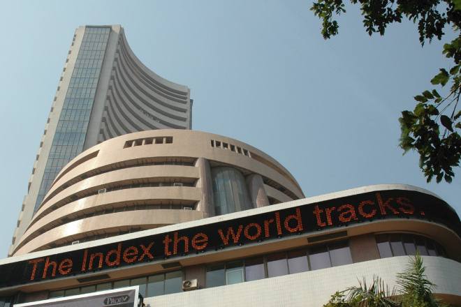 Sensex above 32,000 on funds inflows, earnings hopes