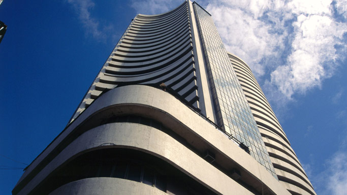 Sensex takes cue from Asia, bounces 217 points