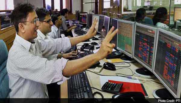 Sensex jumps 206 points after Fed move