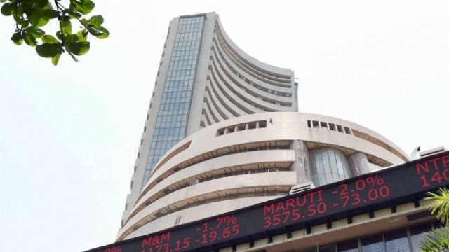 Sensex adds to gains,up 81 points on overseas cues