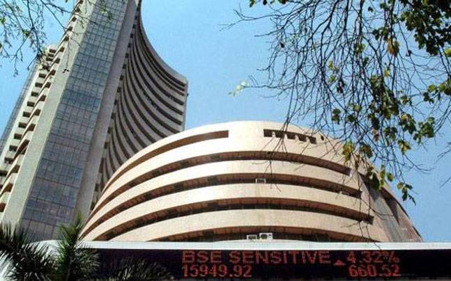 Sensex, Nifty retreats from record on profit booking