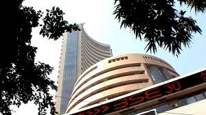 Sensex starts on a positive note, domestic buying builds