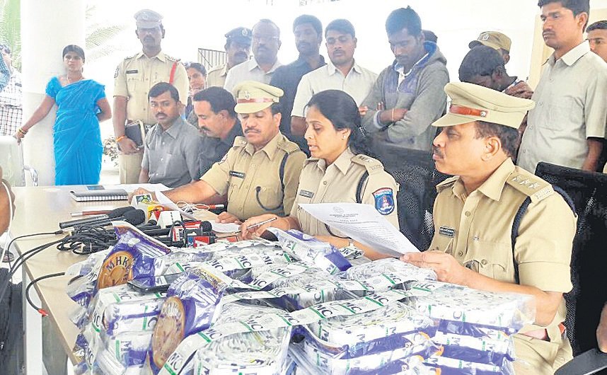 Gutkha worth Rs.1.38 cr seized in Hyderabad