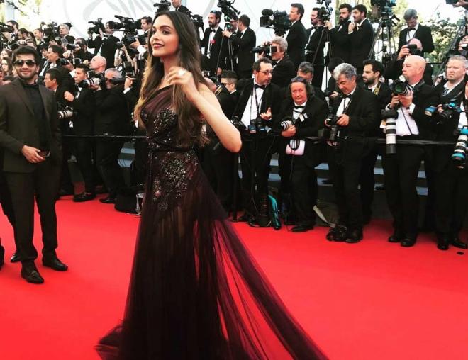 Deepika makes stunning Cannes red carpet debut
