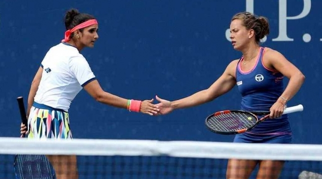 Sania Mirza, Barbora Strycova advance into 3rd round of Australian Open