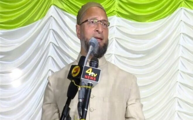 Asaduddin Owaisi addresses the Eid Milap function at Darussalam