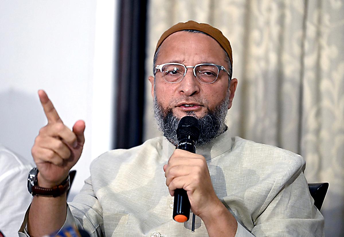 tamilnadugovernorisactuallyrepeatingoldhindutvalogic:barristerowaisi