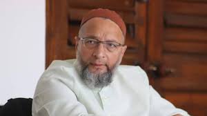 Owaisi Finds Fault with Decision to Confer Bharat Ratna on former Dy PM Advani