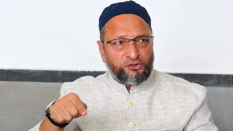 telanganagovtmustincreasebackwardmuslimquotato12%:asaduddinowaisi