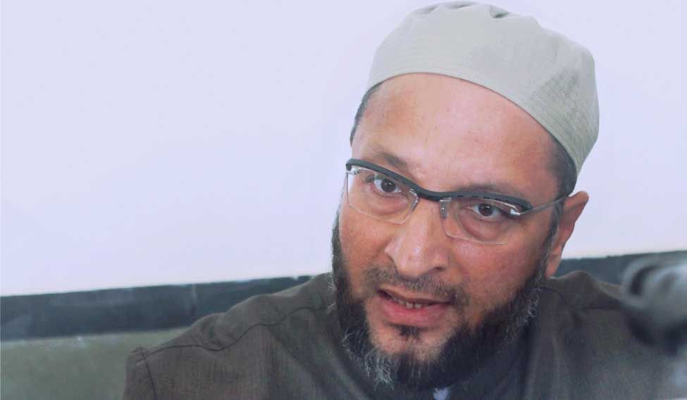 modiwasnotgivingamessagebut"stoodexposedwiththehypocrisyandcontradictions:asaduddinowaisi