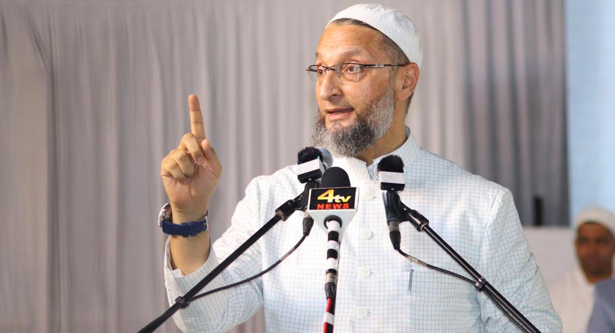 only001pcstreetvendorsfromminoritycommunitiesbenefittedfromcentre’sloanscheme:asaduddinowaisi