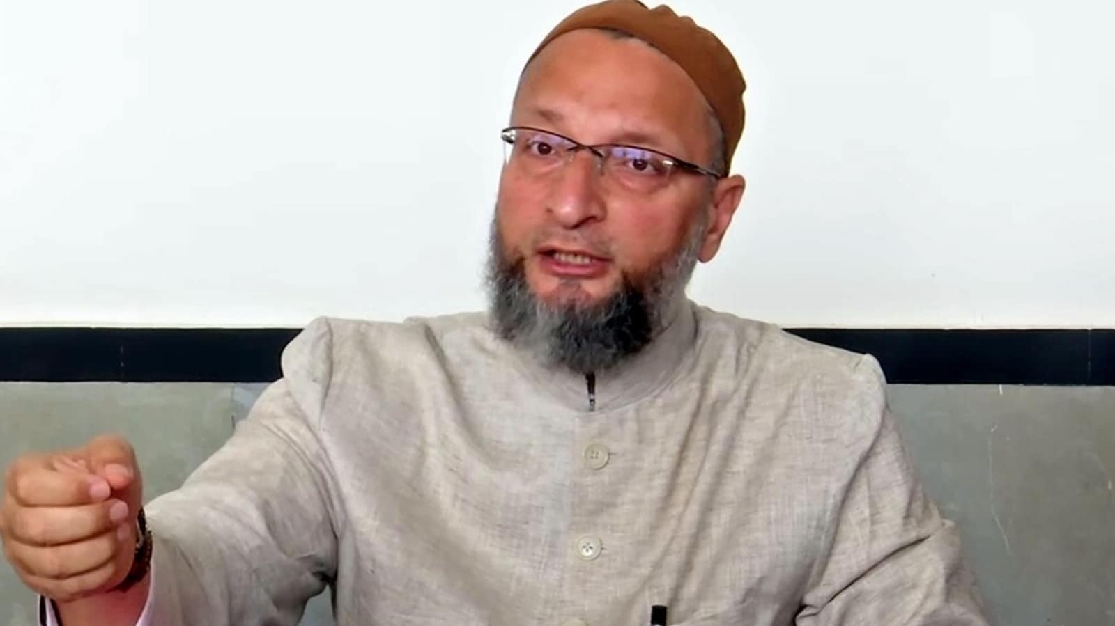 owaisi-asks-pm-to-cancel-remission-of-11-convicts-in-bilkis-bano-case