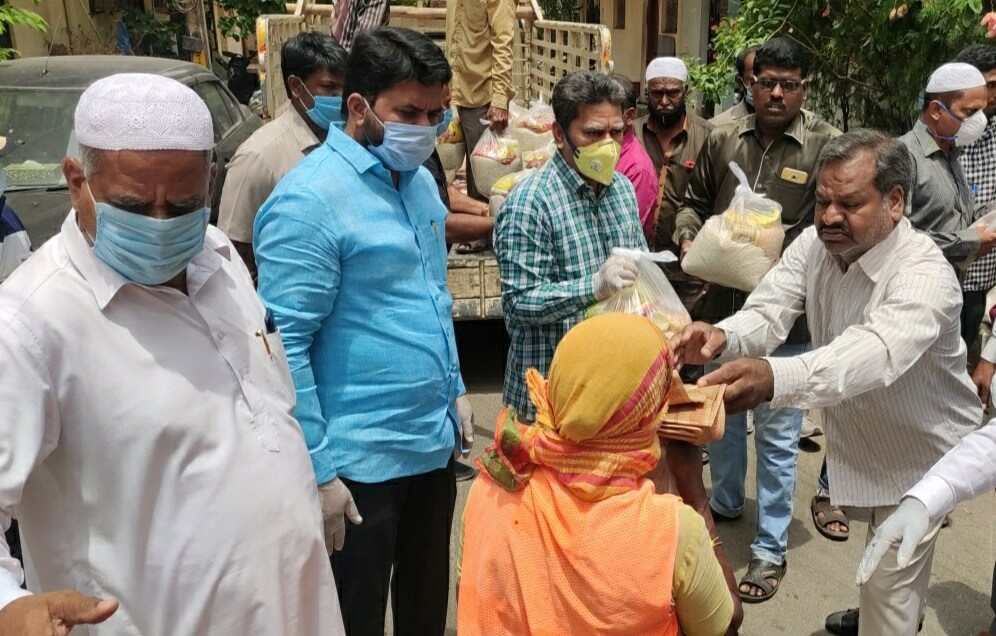 Felicitation programme for GHMC Sanitation Workers held in Nanal Nagar Division, Karwan Constituency