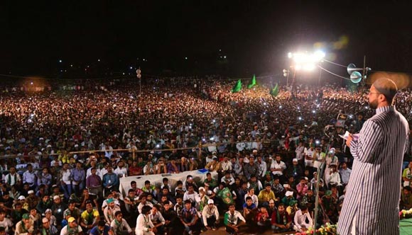 It would not possible for anybody to root out Majlis flag from Aurangabad city: Asaduddin Owaisi