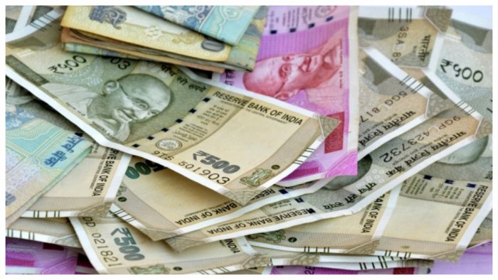 rupee-rises-11-paise-to-8248-against-us-dollar