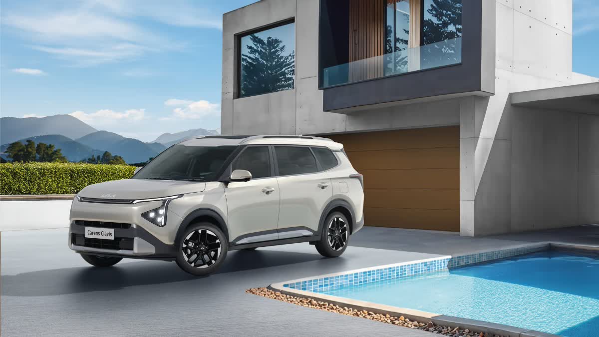 New Kia Carens Clavis Makes Global Debut In India