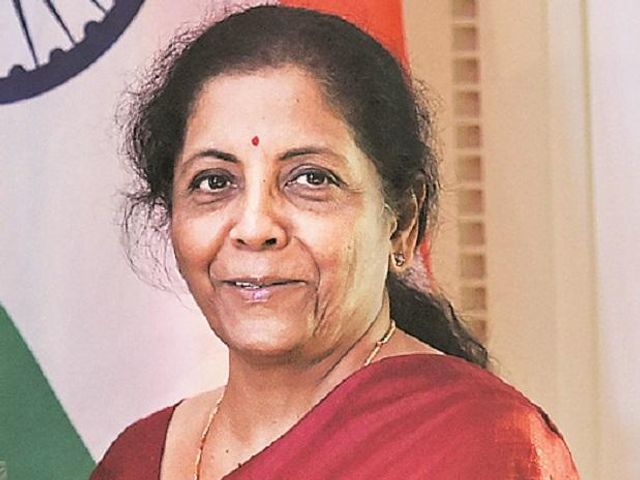 govtmullsraisinginsurancecoveronbankdepositstoabovers1lakh:nirmalasitharaman