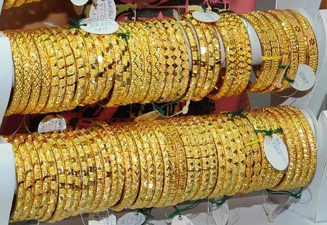 goldplungestors29150atdelhisbullionmarket