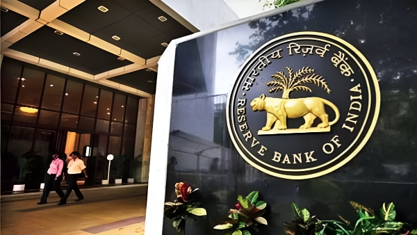 rbi-policy-committee-flags-inflation-concerns