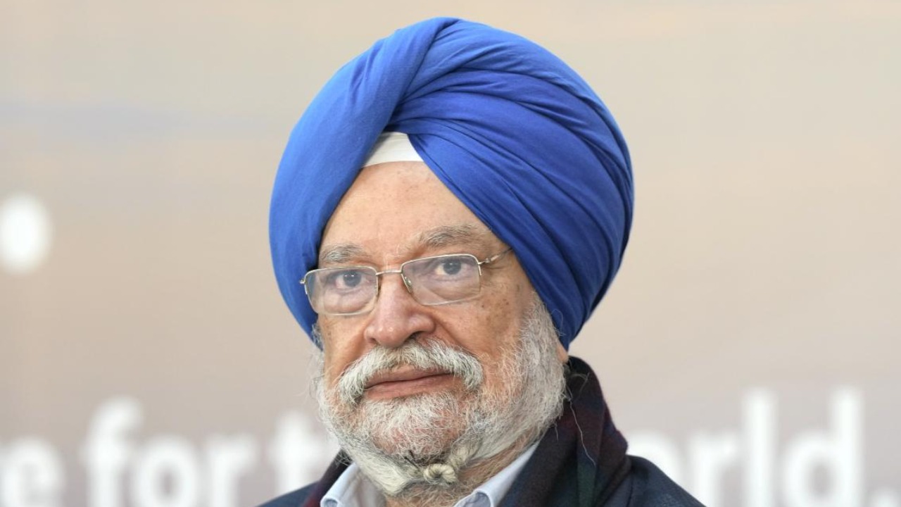 20%ethanolblendedpetrole20tobeavailableacrosscountryby2025:hardeepsinghpuri