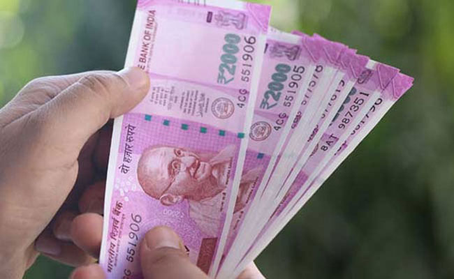 rbi-says-rs-2000-notes-totalling-rs-9760-cr-still-with-public