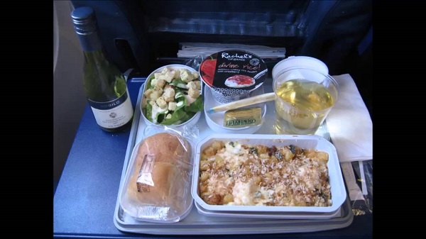 indigoairlinetoresumeonboardmealservices