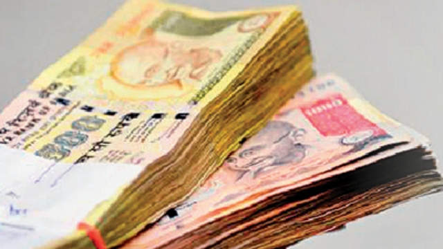 acceptrs5001000notesonlyaftercarefulscrutiny:rbi