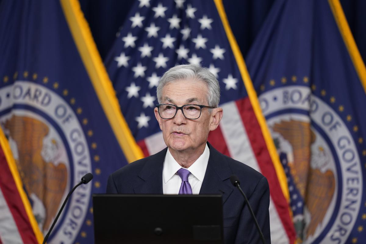 US Federal Reserve Keeps Benchmark Interest Rates Unchanged