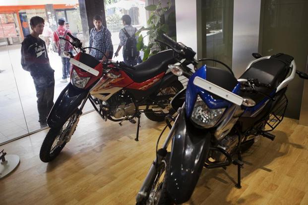 bsiiiorderimpact:bajajtoheroandhondaofferdiscountuptors22000inclearancesale