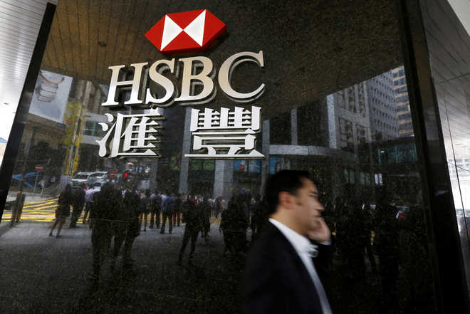 hsbcplanningtocut10000moreposts:report