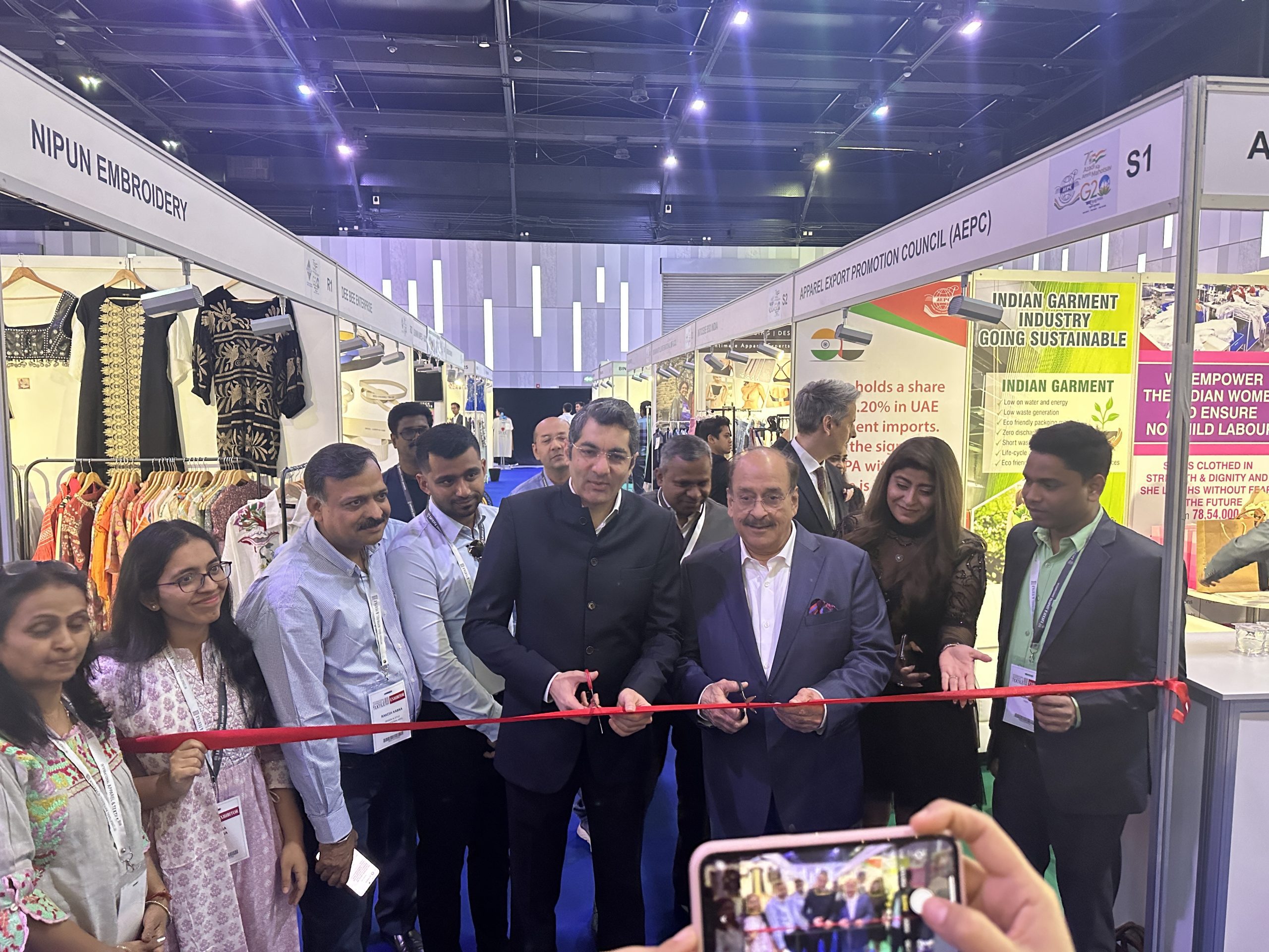 internationalappareltextilefairkicksoffindubaifeaturing90indianparticipants