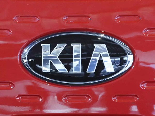 kiamotorscrosses4lakhvehiclesalesinindia