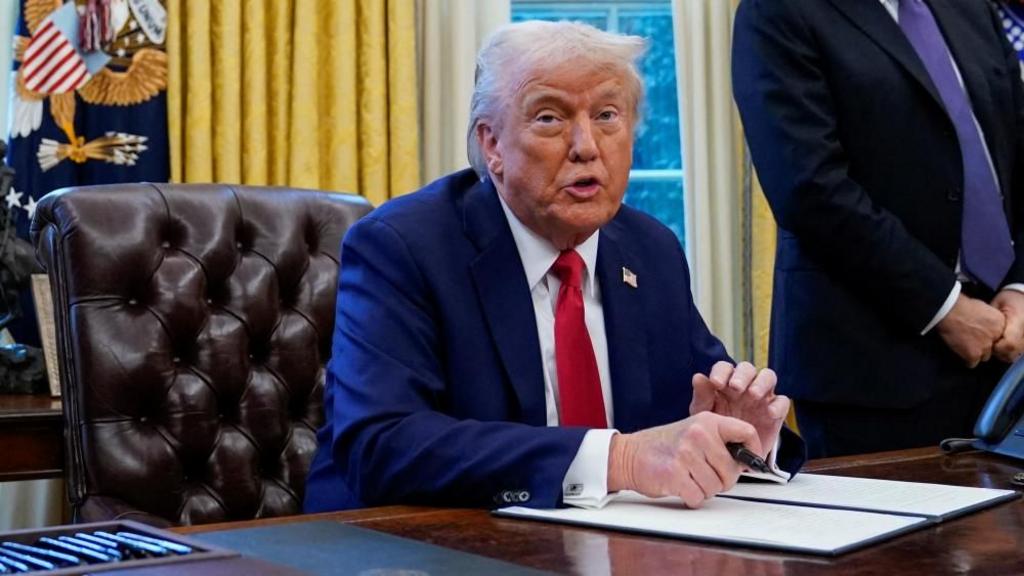 trumpwarns50%tariffonchinesegoods