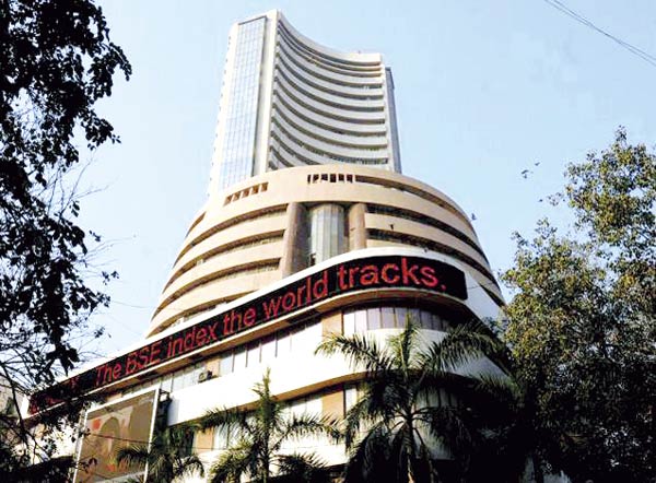 Sensex drops 155 points in early trade
