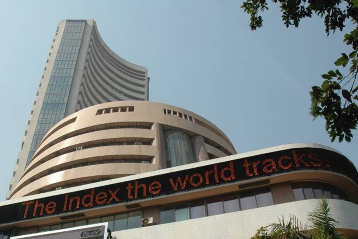 Sensex up by 1028 points in the opening session
