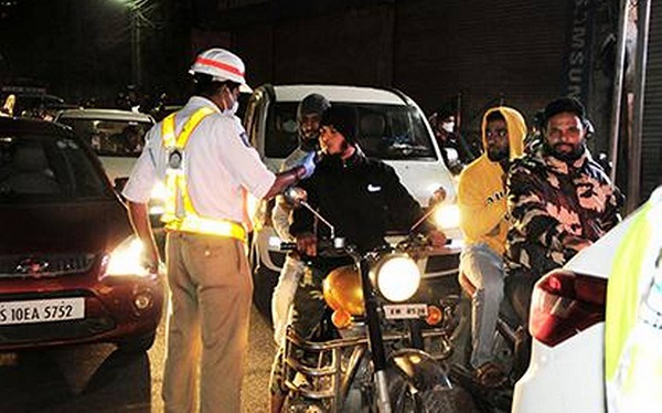 drunkdrivingincyberabadnearly200personsjailedandfined