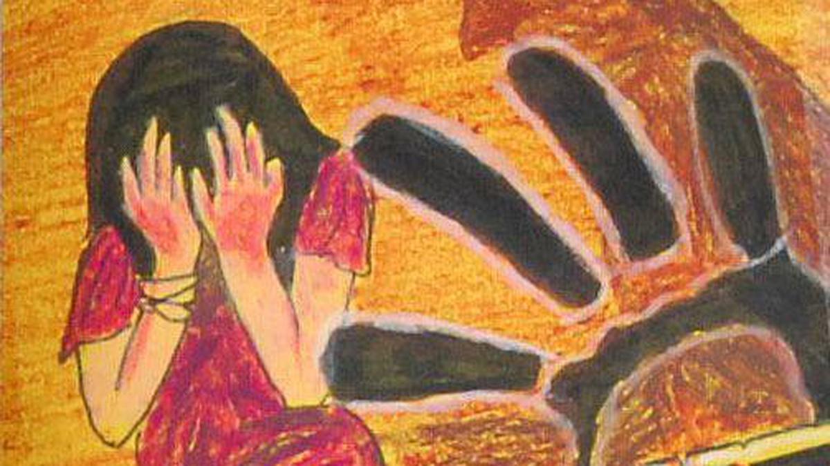 gurugram:14yearoldgirlrapedonpretextofbirthdayparty