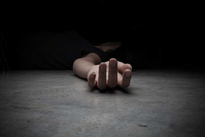 mother-kills-20-year-old-daughter-in-hyderabad