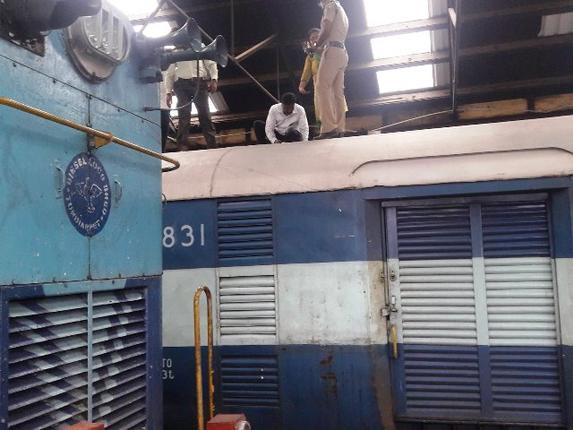 trainrobbery:rs578crorestolenwhlebeingtransportedtorbibranchinchennai