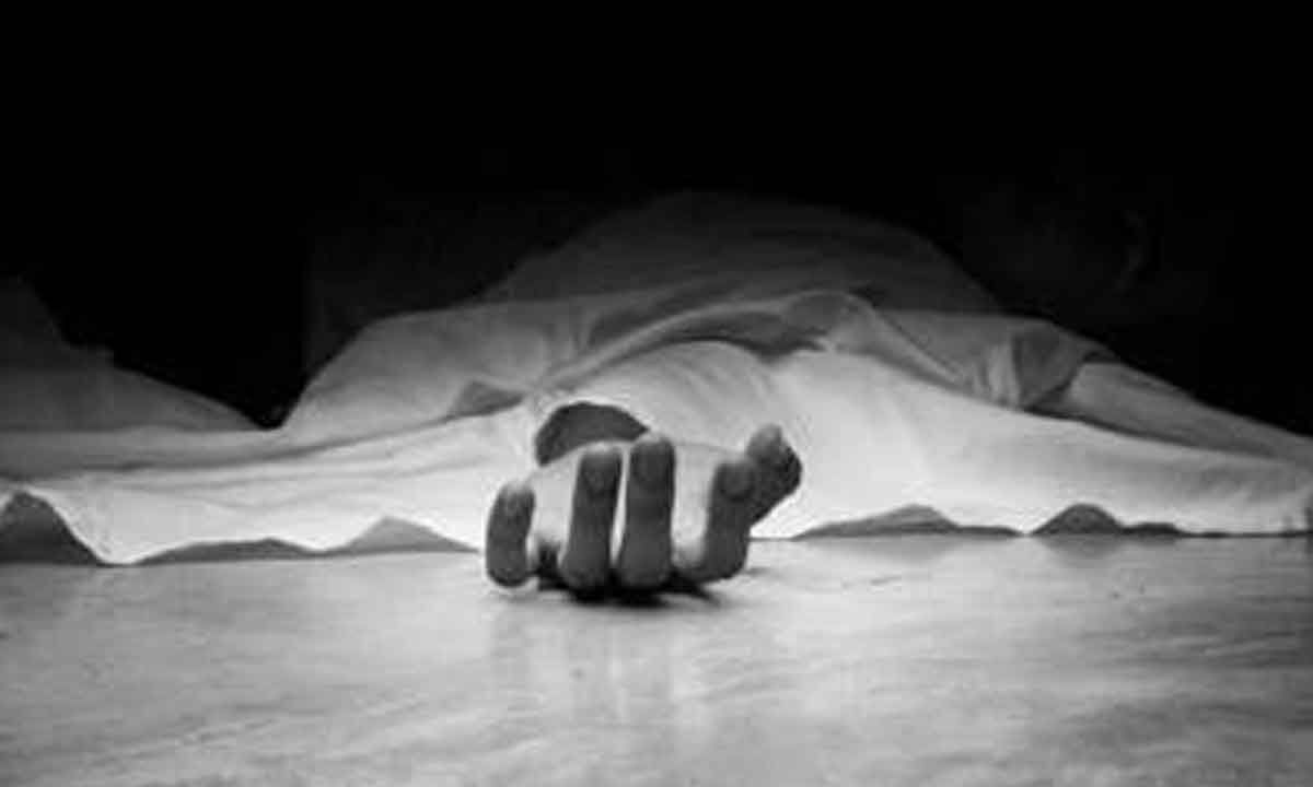 30yroldwomanconsumes130pillsendslifeinhyderabad