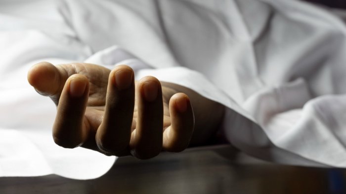 Man dies during sex, body dumped on roadside in Bengaluru