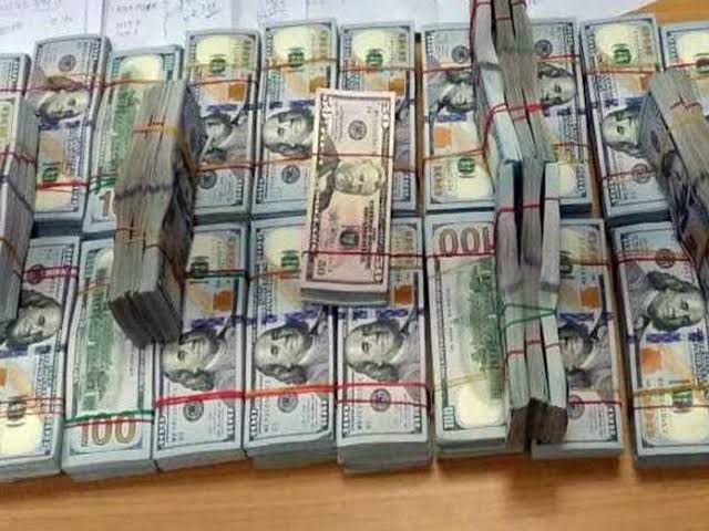 rs67lakhworthforeigncurrencyseizedathyderabadairport