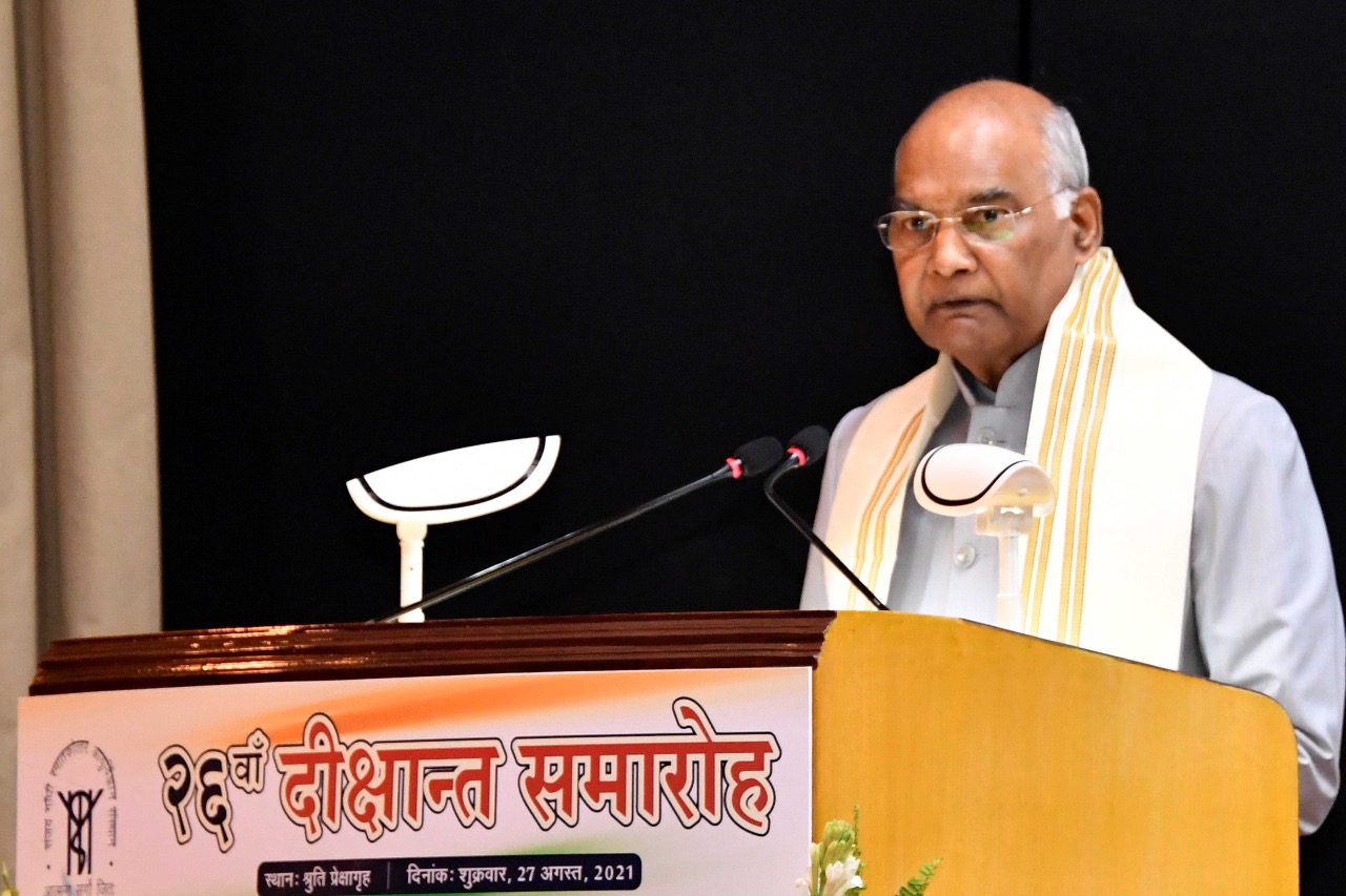 countrycannotresttilleveryeligibleindividualisvaccinated:presidentkovind