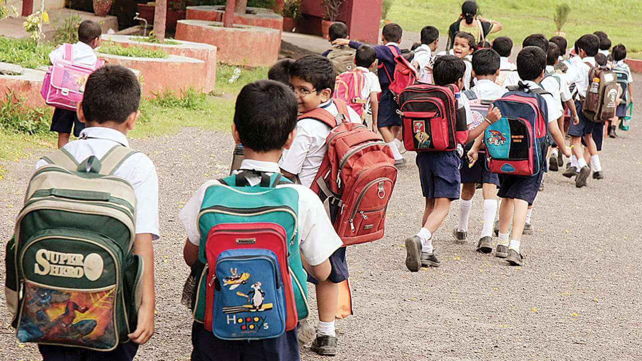 delhigovtdirectsschoolstoimplementnewschoolbagpolicytoreduceburden