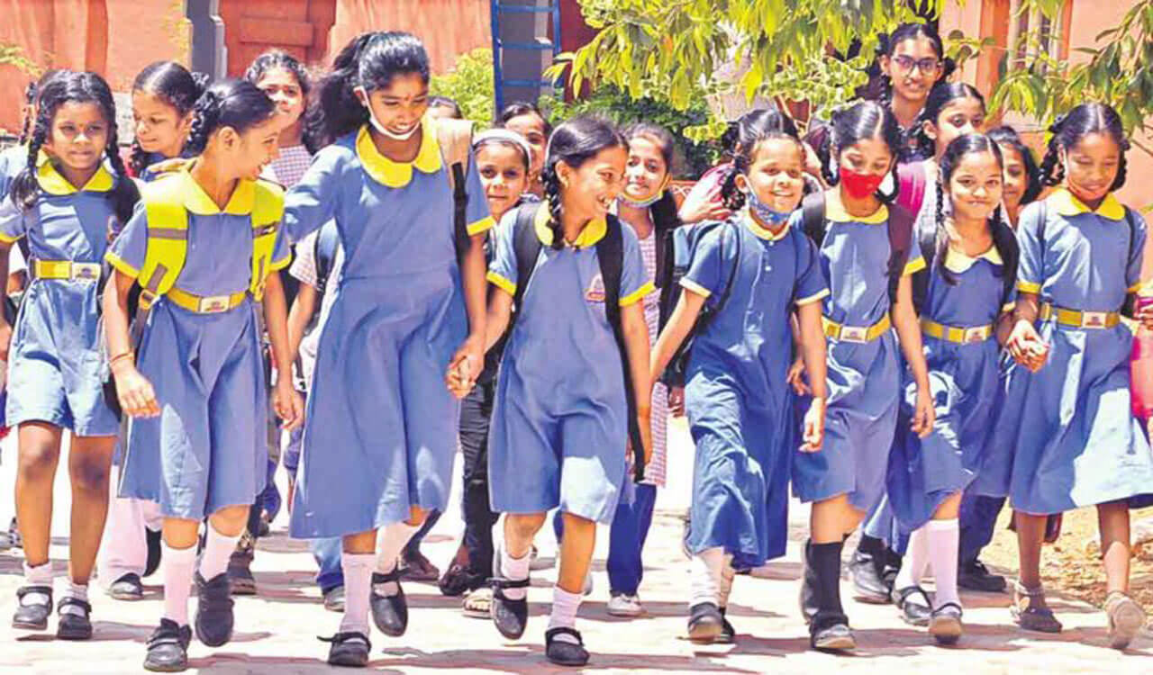 telanganagovtannounceshalfdayschoolsduringramzanmonth