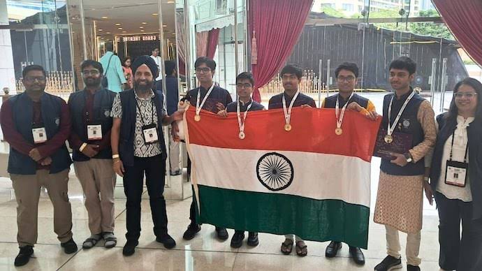 India won 4 gold, 1 silver medal at the International Astronomy and Astrophysics Olympiad