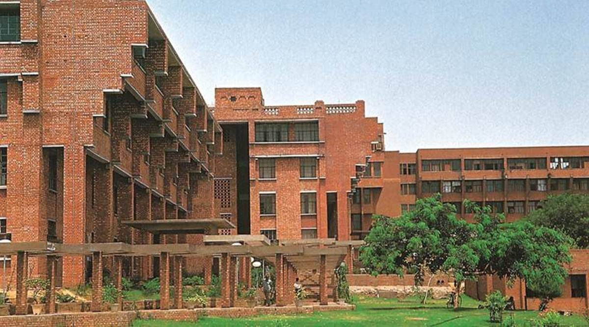 after-du-jnu-asks-students-to-avoid-jantar-mantar-protests-warns-of-action