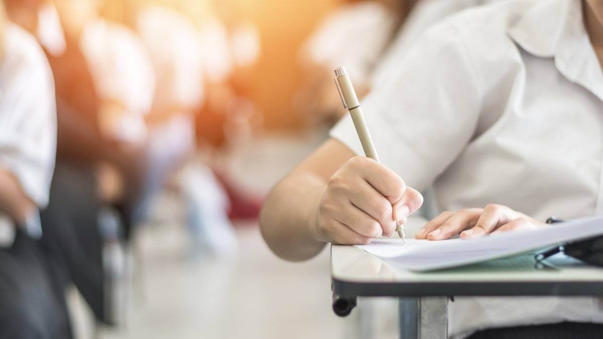 CBSE Class 10, 12 sample papers 2027 out