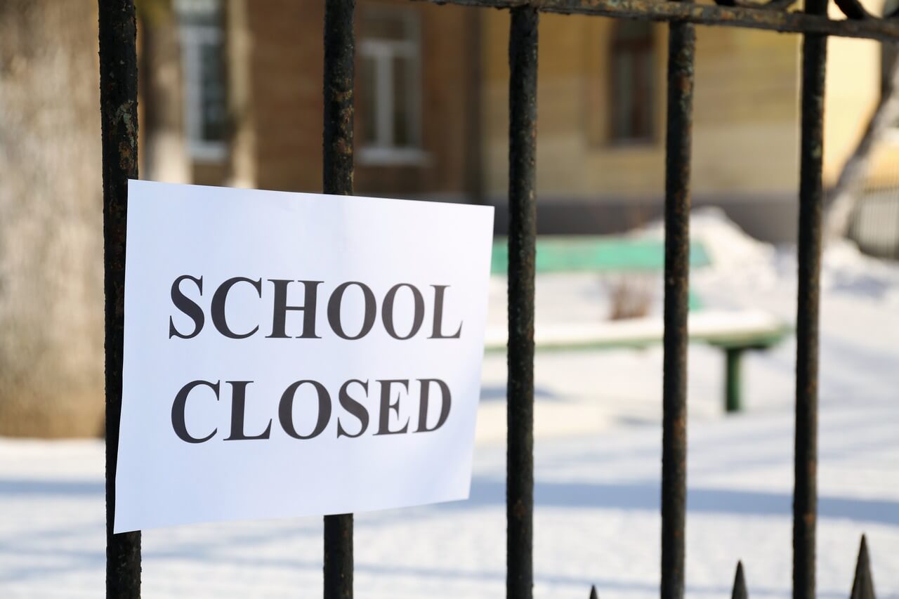 karnatakaschoolscollegeswillremainshuttomorrowduetothisreason